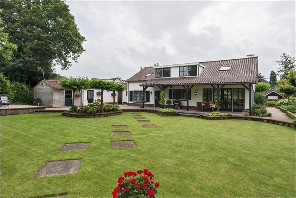 Appelhof 14, Heukelum